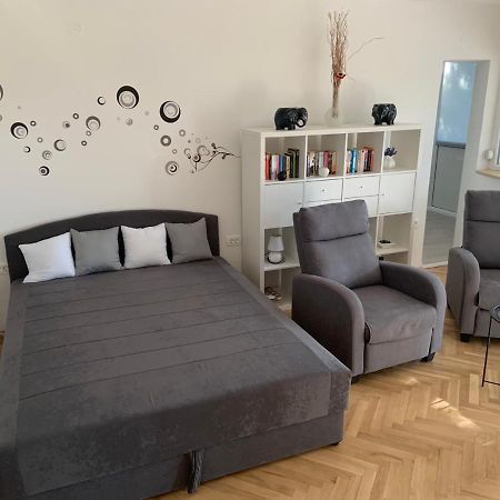 Apartment Bono Poreč Exterior foto